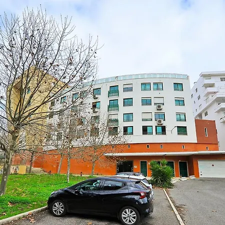 Apartamento T2 Centro - Ribeira Vinhas Cascais